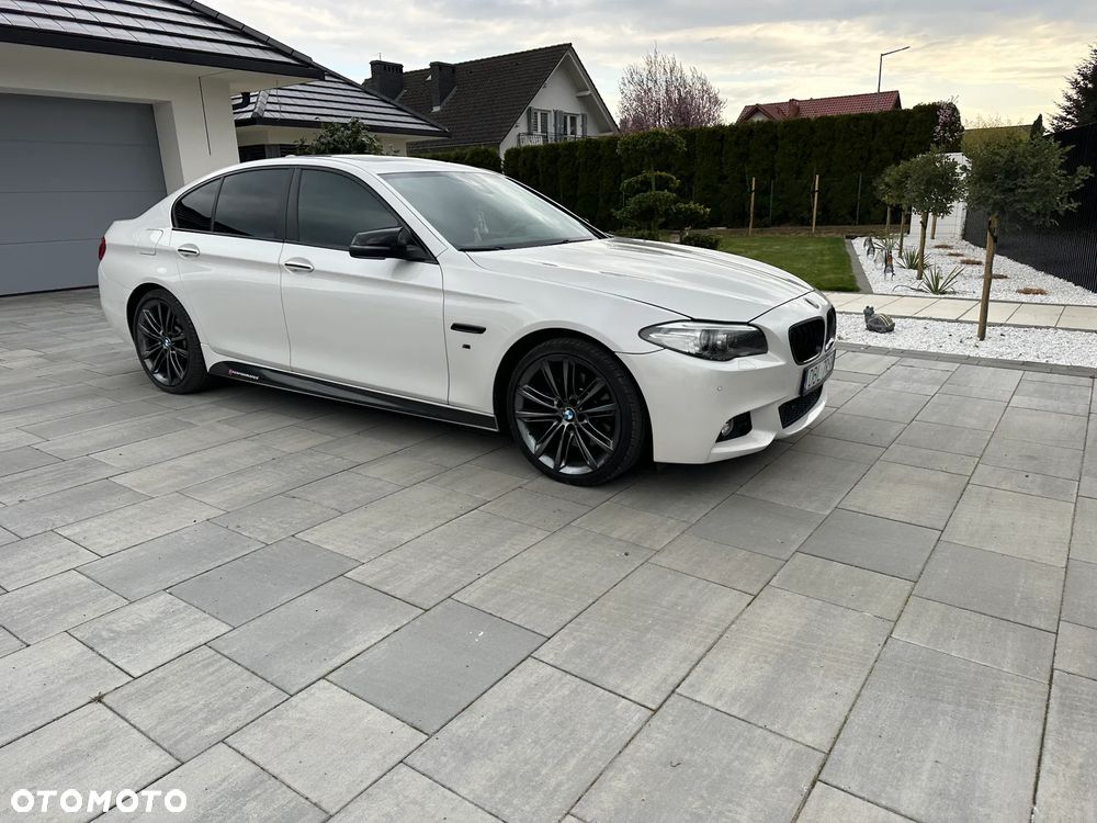 BMW Seria 5 535d xDrive - 13