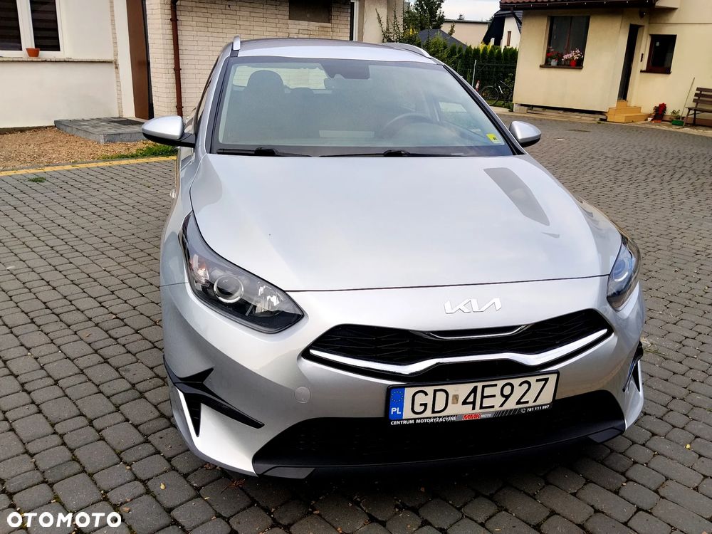 Kia Ceed 1.5 T-GDI M - 10