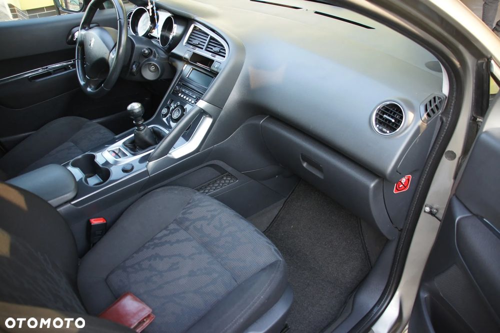 Peugeot 3008 HDi FAP 110 Platinum - 16