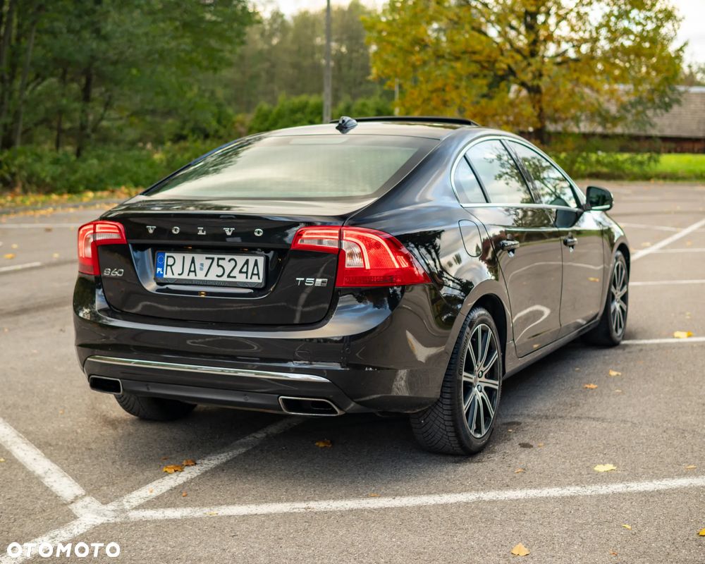 Volvo S60 - 4