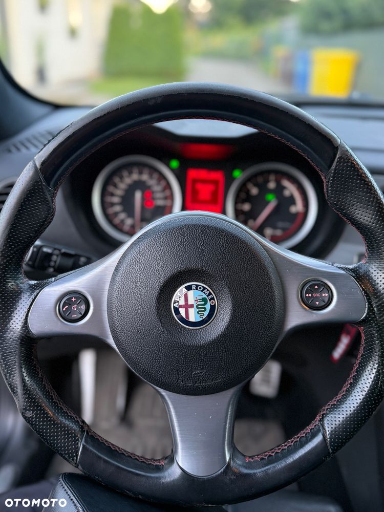 Alfa Romeo 159 2.4JTDM ti - 9