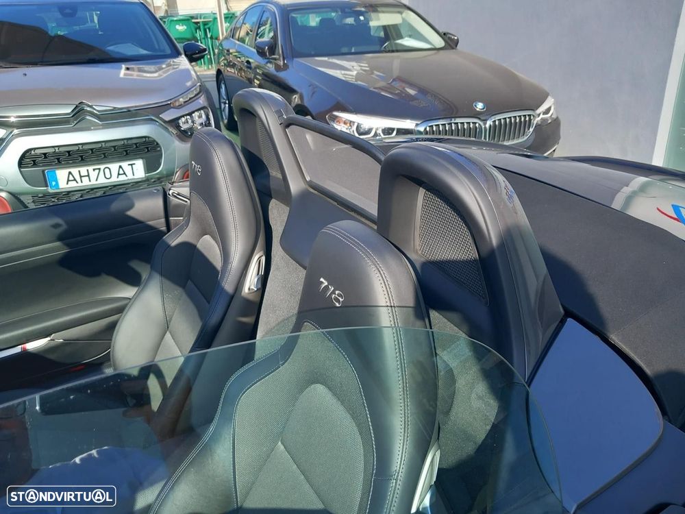 Porsche 718 Boxster 2.0 T PDK - 14