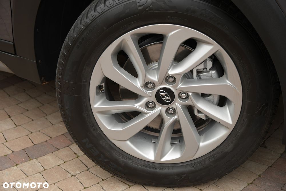 Hyundai Tucson - 16