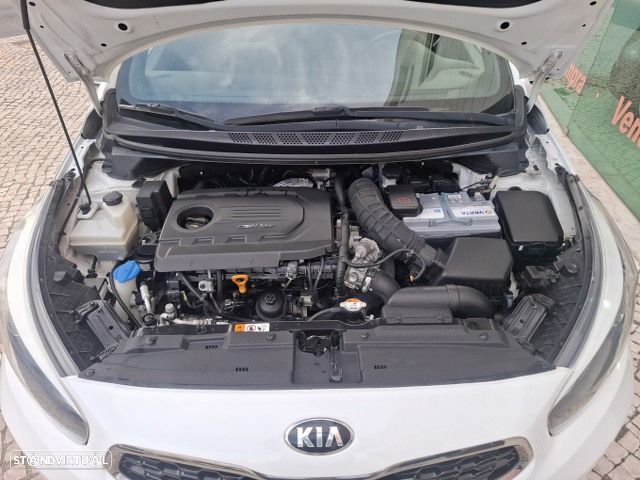 Kia Ceed SW 1.6 CRDi GT Line - 58