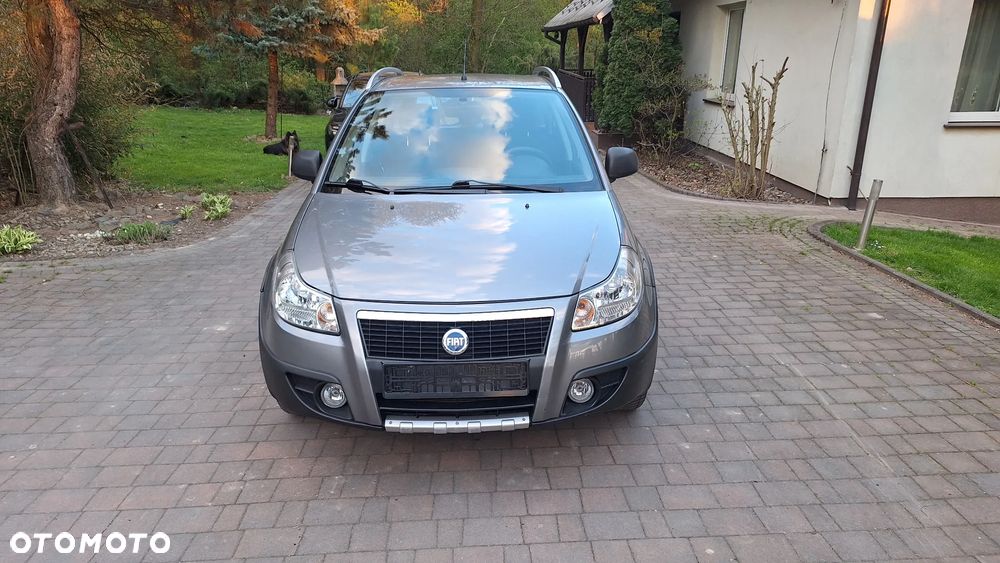 Fiat Sedici 1.6 16V 4x4 Luxury - 2