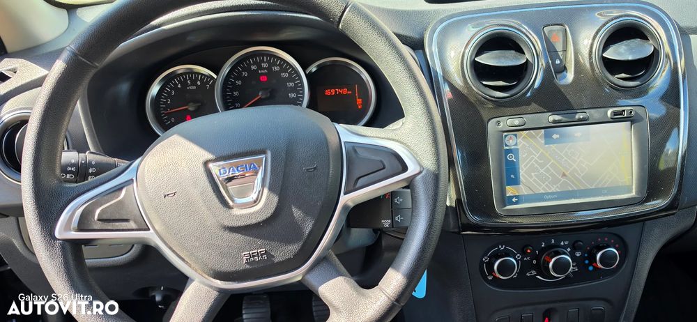 Dacia Sandero dCi 75 Laureate II - 16