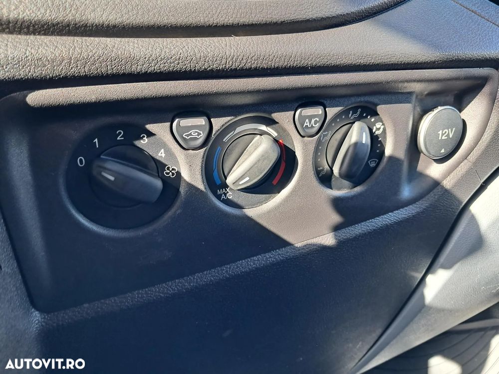 Ford transit furgon 2.0d 131 cp manual - 18