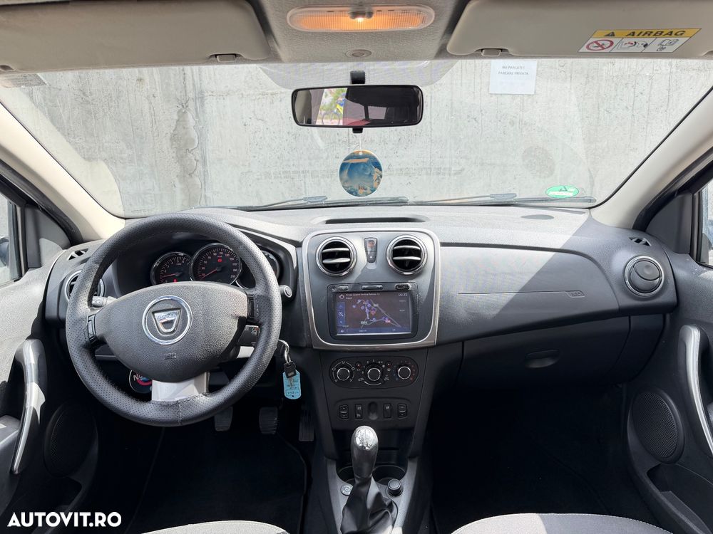 Dacia Logan 0.9 90CP Laureate - 5