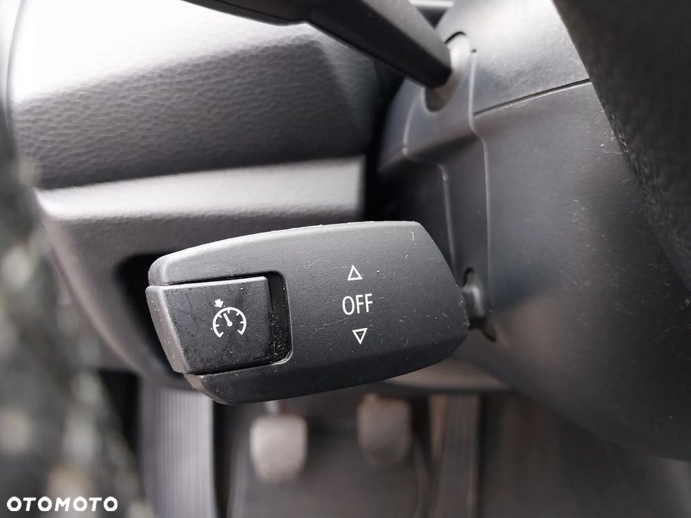 BMW Seria 1 118d DPF Edition Sport - 21