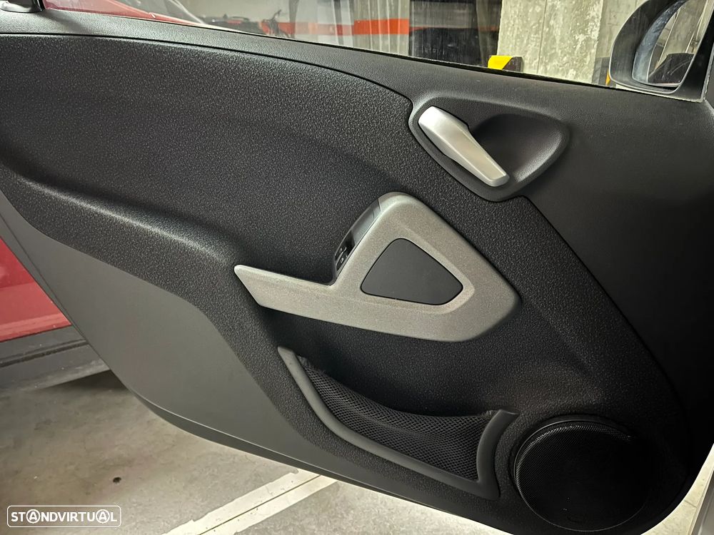 Smart ForTwo Coupé softouch black&white limited micro hybrid drive - 14