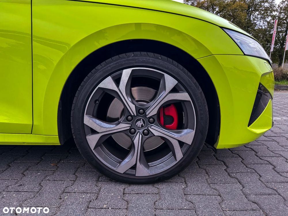 Skoda Octavia 2.0 TSI RS DSG - 4