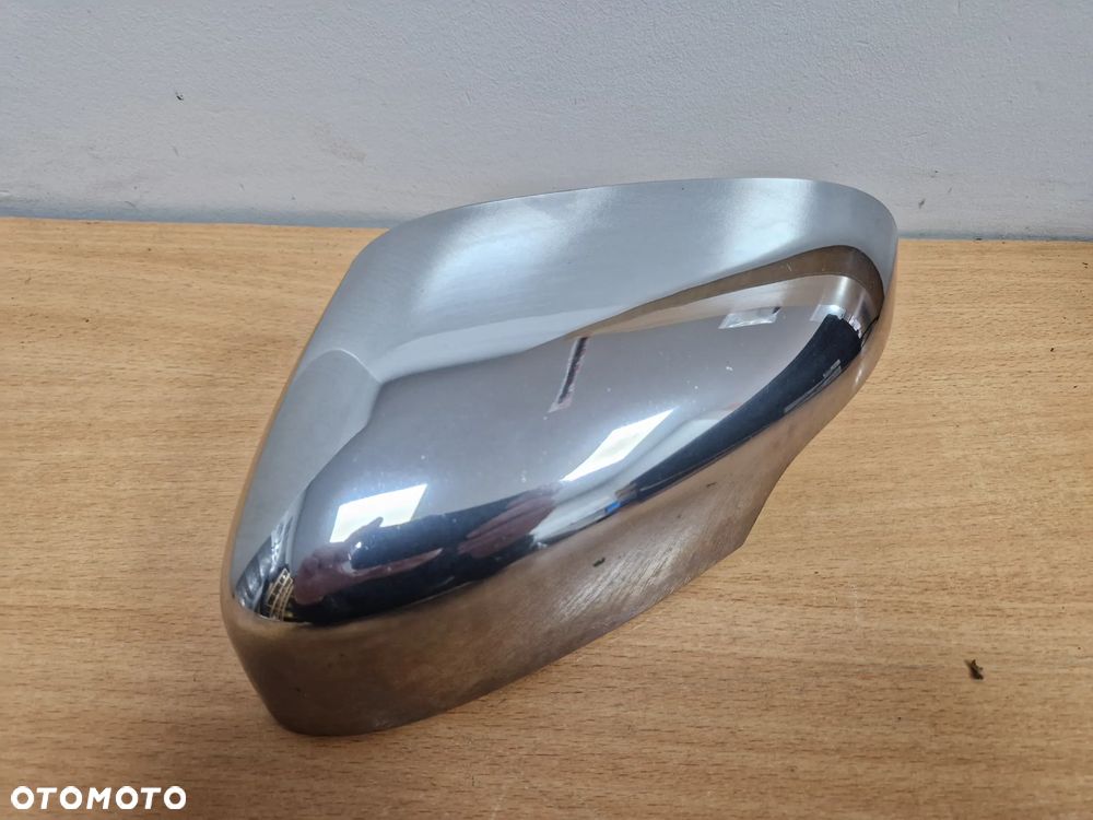 OBUDOWA LUSTERKA CHROM VOLVO S60I V70II LIFT - 3