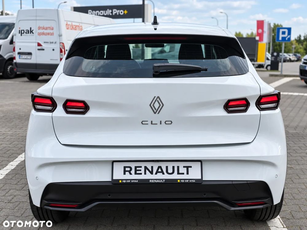 Renault Clio - 6