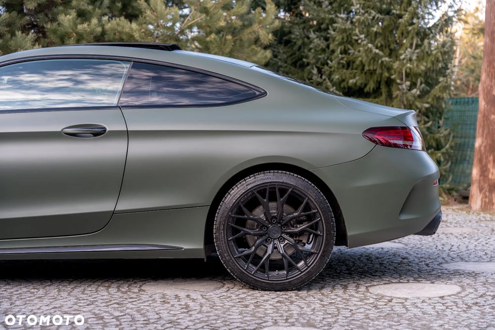 Mercedes-Benz Klasa C AMG 43 4Matic 9G-TRONIC - 10