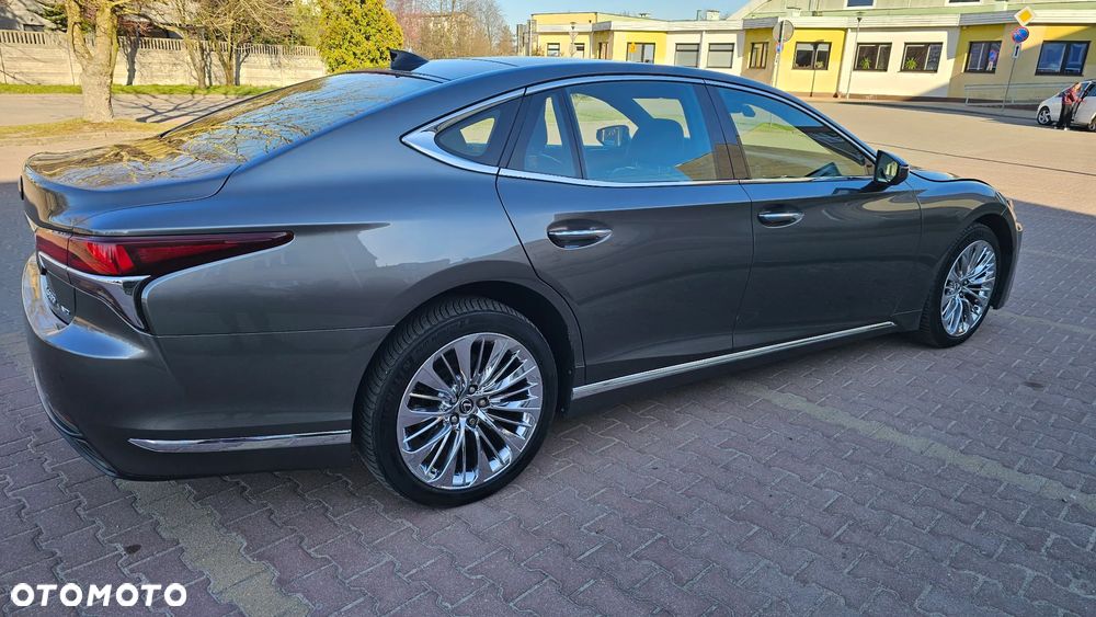 Lexus LS 500 Prestige AWD - 4