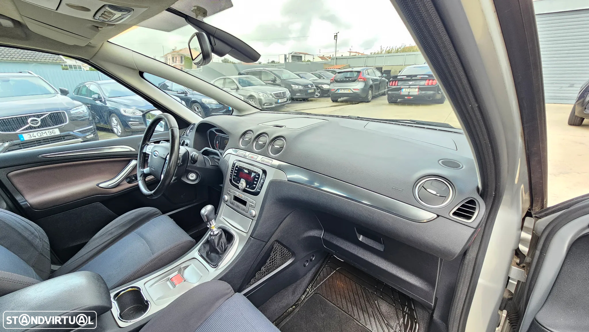Ford S-Max 1.8 TDCi Titanium 7L - 27