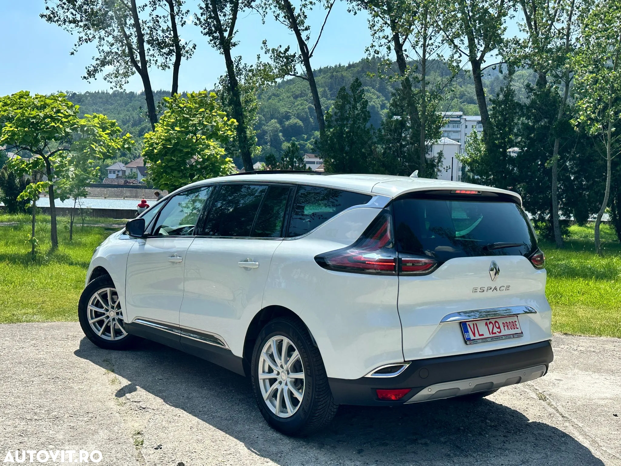 Renault Espace BLUE dCi 200 EDC INITIALE PARIS - 5