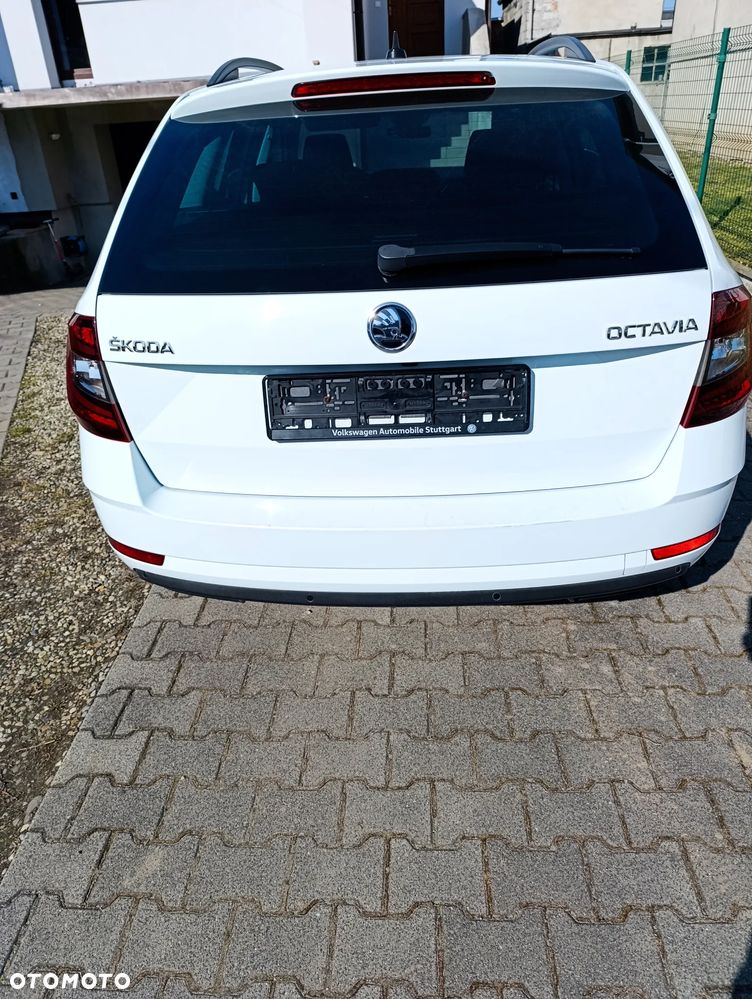Skoda Octavia 2.0 TDI DSG Soleil - 12