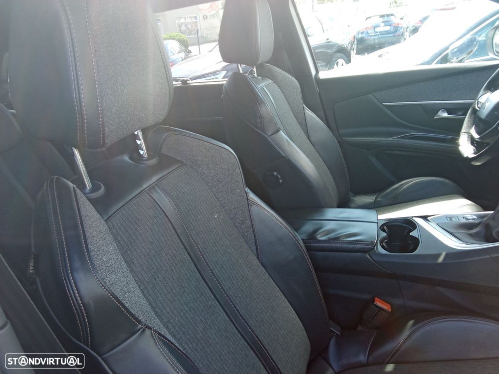 Peugeot 5008 1.5 BlueHDi GT Line - 31