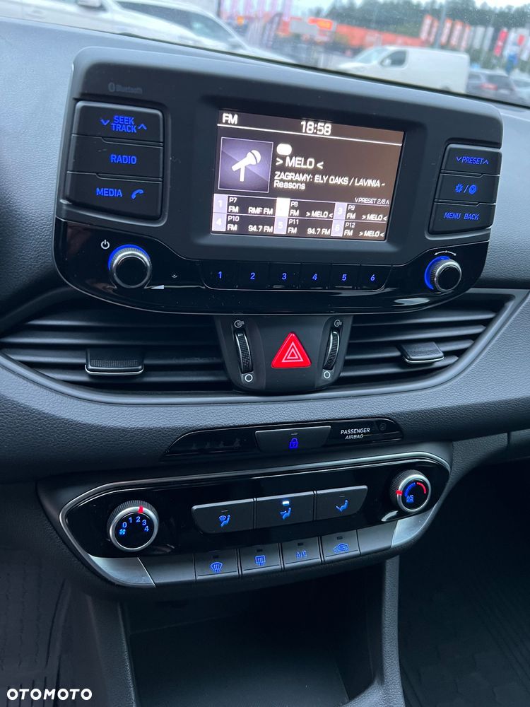 Hyundai i30 - 16