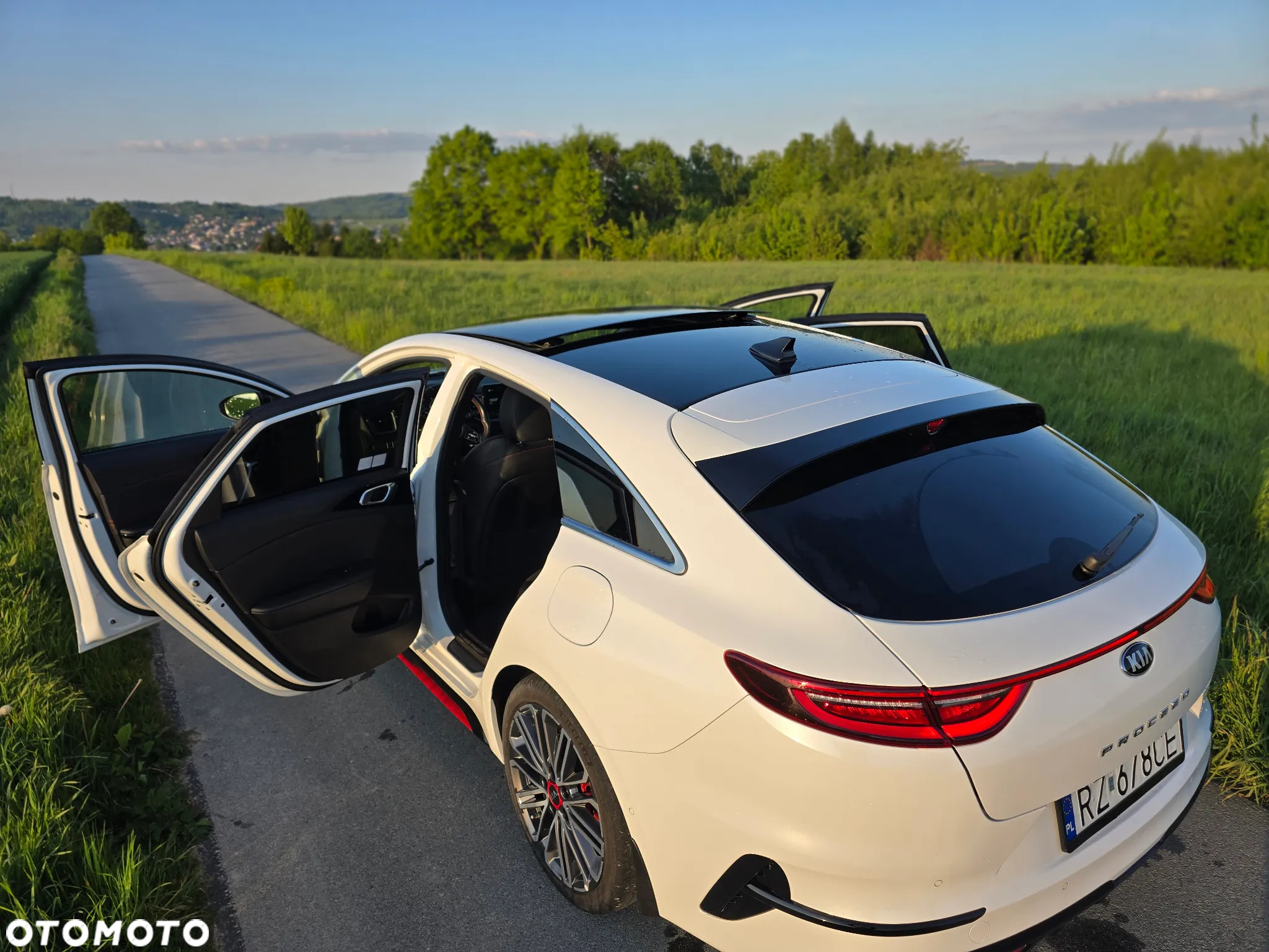 Kia ProCeed 1.6 T-GDI GT DCT - 8