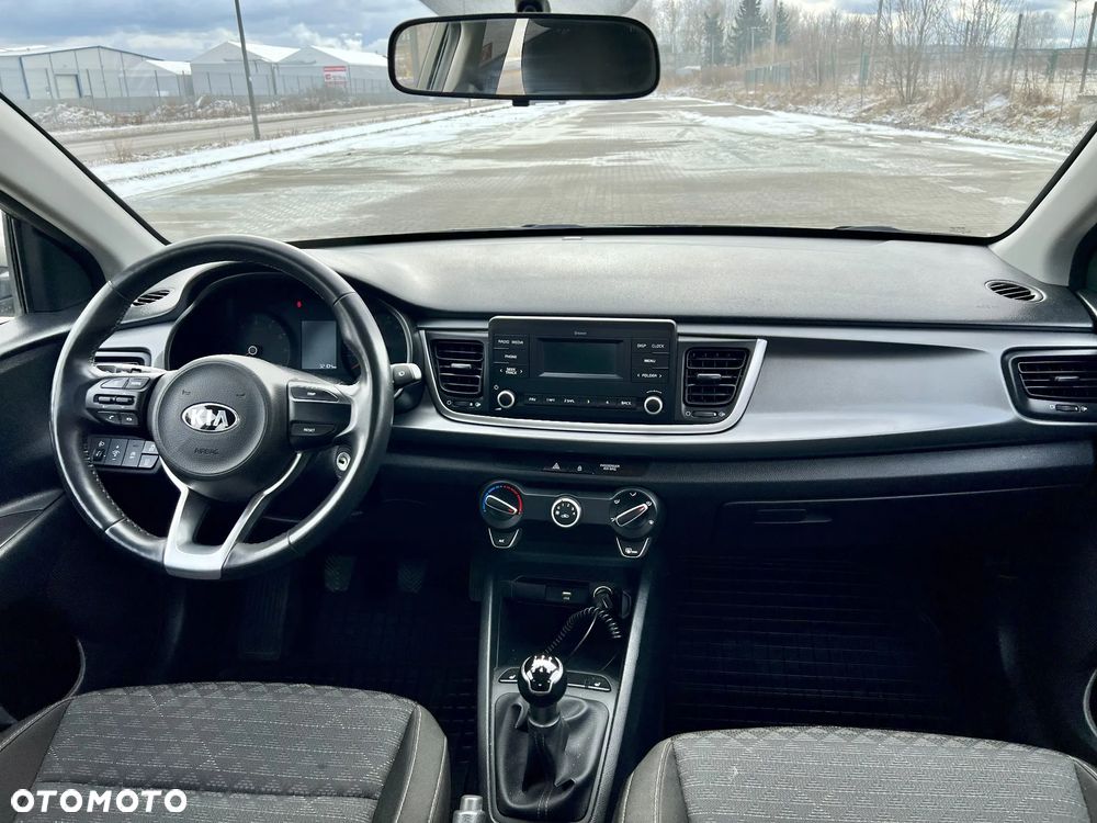Kia Rio 1.2 M - 8
