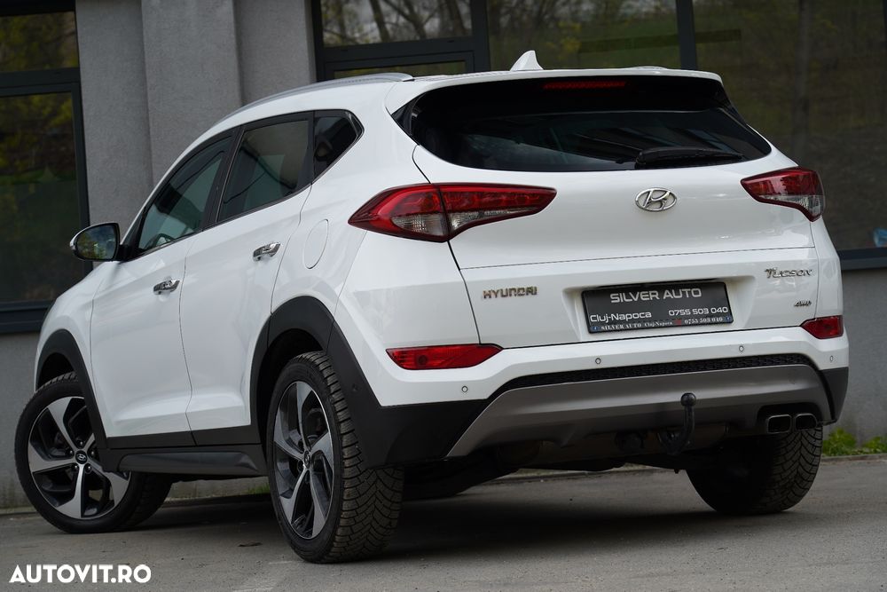 Hyundai Tucson 2.0 CRDI 4WD Automatik Premium - 14