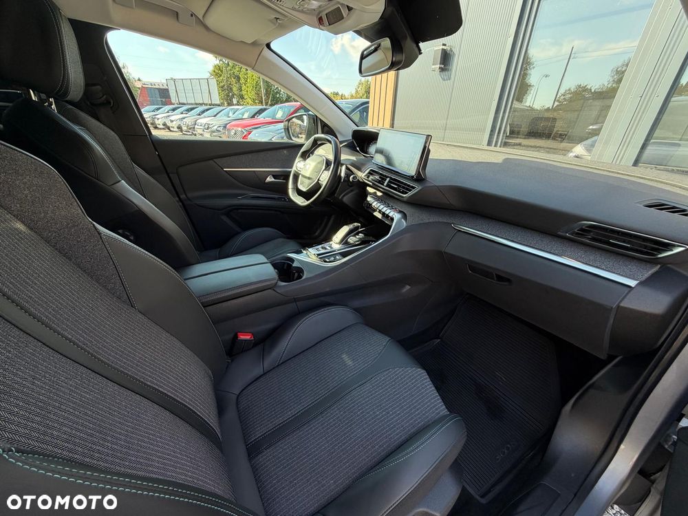 Peugeot 3008 BlueHDi 130 Stop & Start EAT8 Allure - 24