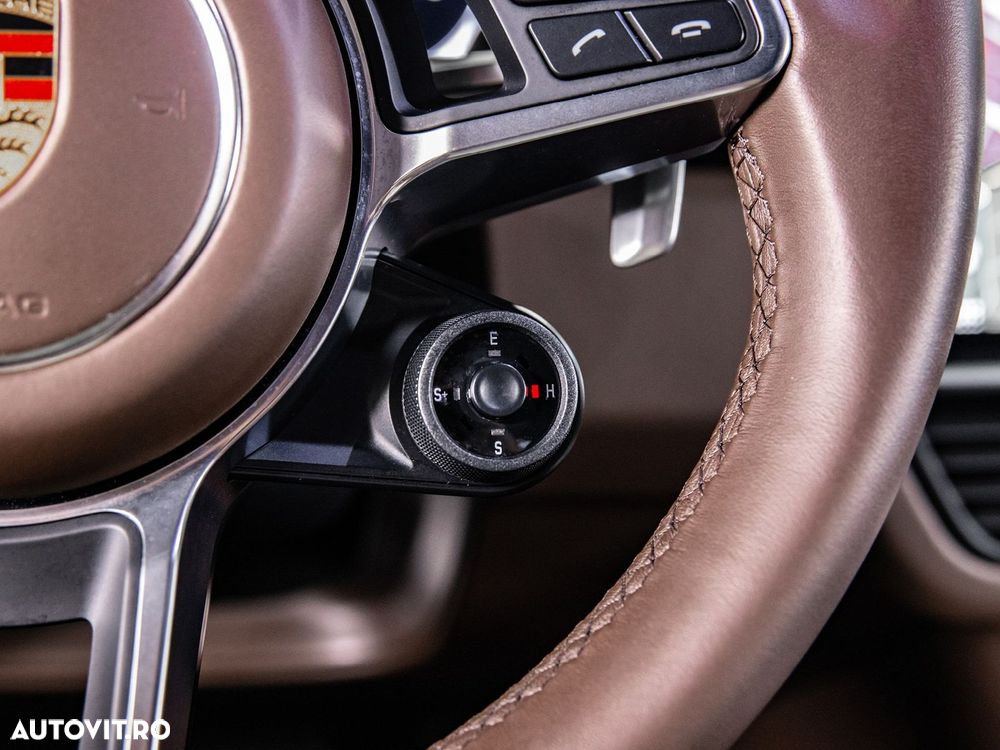 Porsche Cayenne Coupe E-Hybrid Tiptronic S - 7