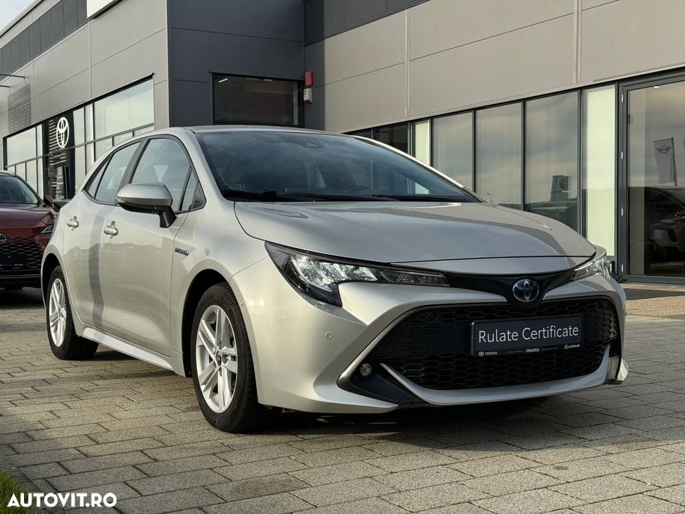 Toyota Corolla 1.8 HSD Dynamic - 1