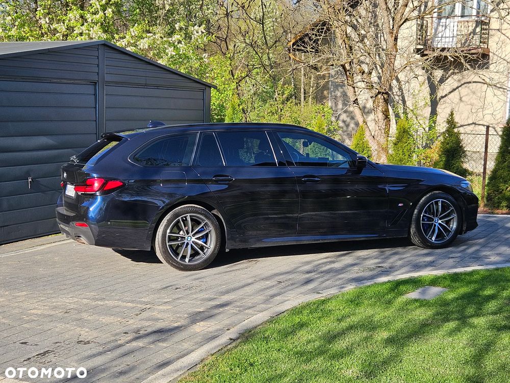BMW Seria 5 530d xDrive - 11