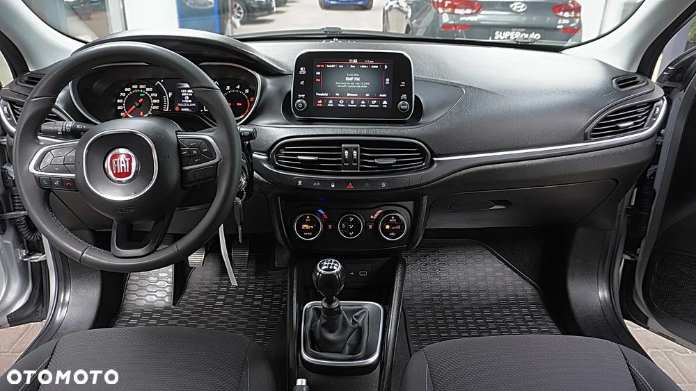 Fiat Tipo 1.4 16v Lounge EU6d - 14