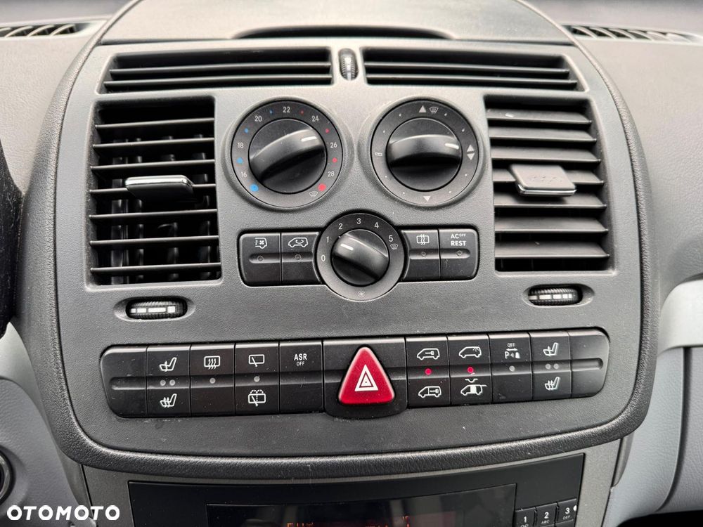 Mercedes-Benz Viano 2.2 CDI kompakt Fun Activity - 28