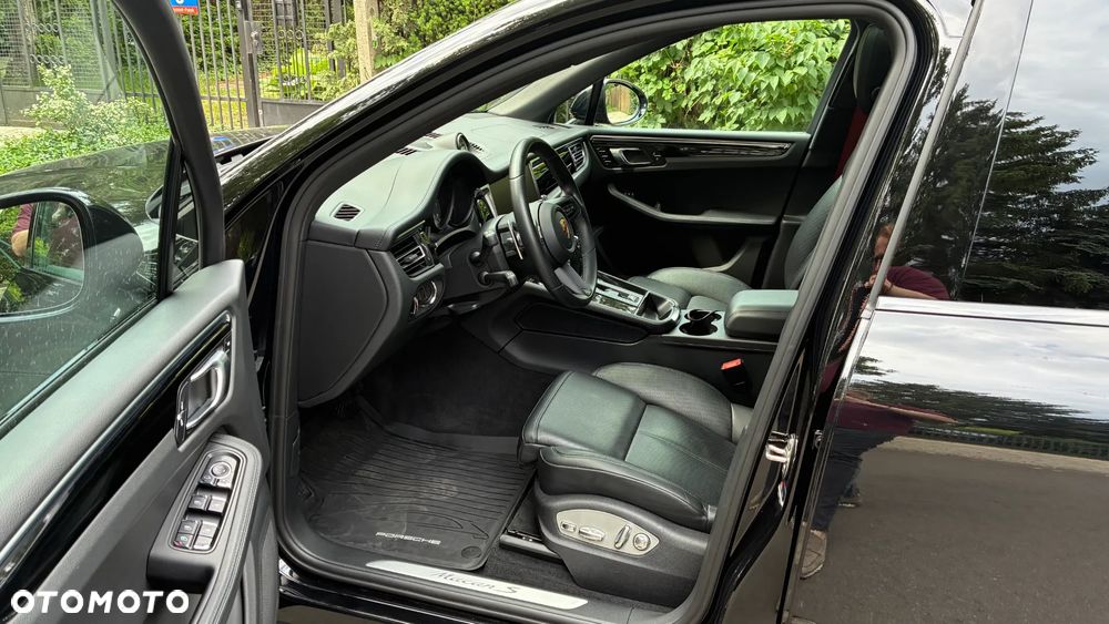 Porsche Macan - 5