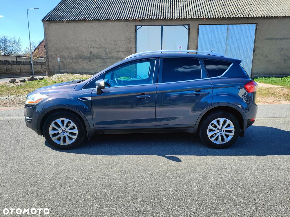 Ford Kuga 2.0 TDCi 2x4 Titanium - 8