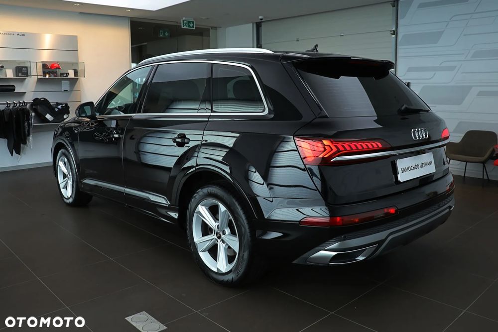 Audi Q7 - 4