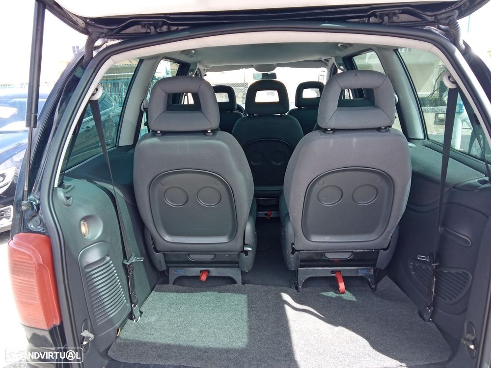 VW Sharan 1.9 TDi Highline - 11