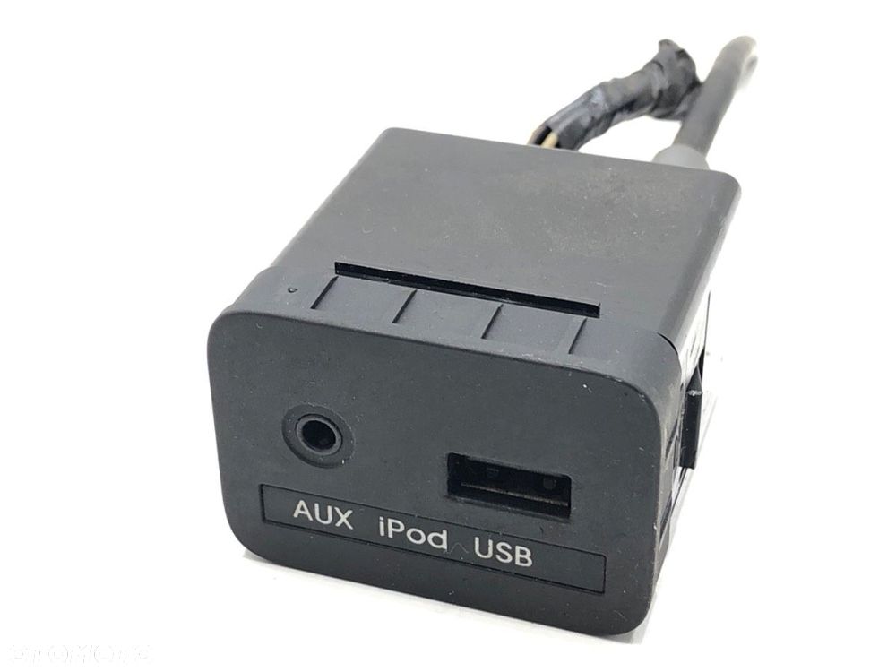 GNIAZDO USB  KIA OPTIMA (FSGDS6B) 2010 - 2022 1.7 CRDi 100 kW [136 KM] olej napędowy 2012 - 2022 - 1