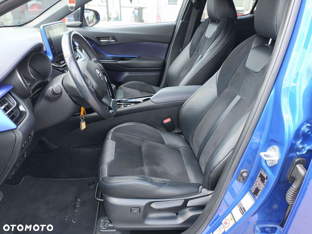 Toyota C-HR 1.2 T Dynamic - 10
