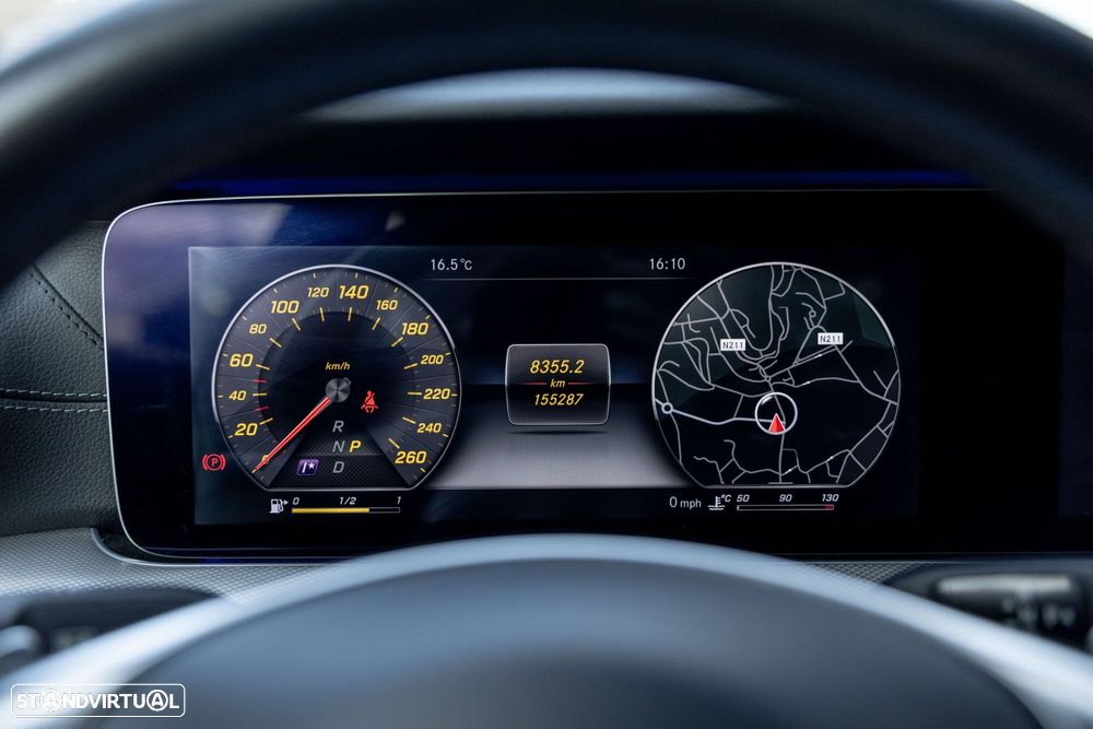 Mercedes-Benz E 220 d AMG - 18