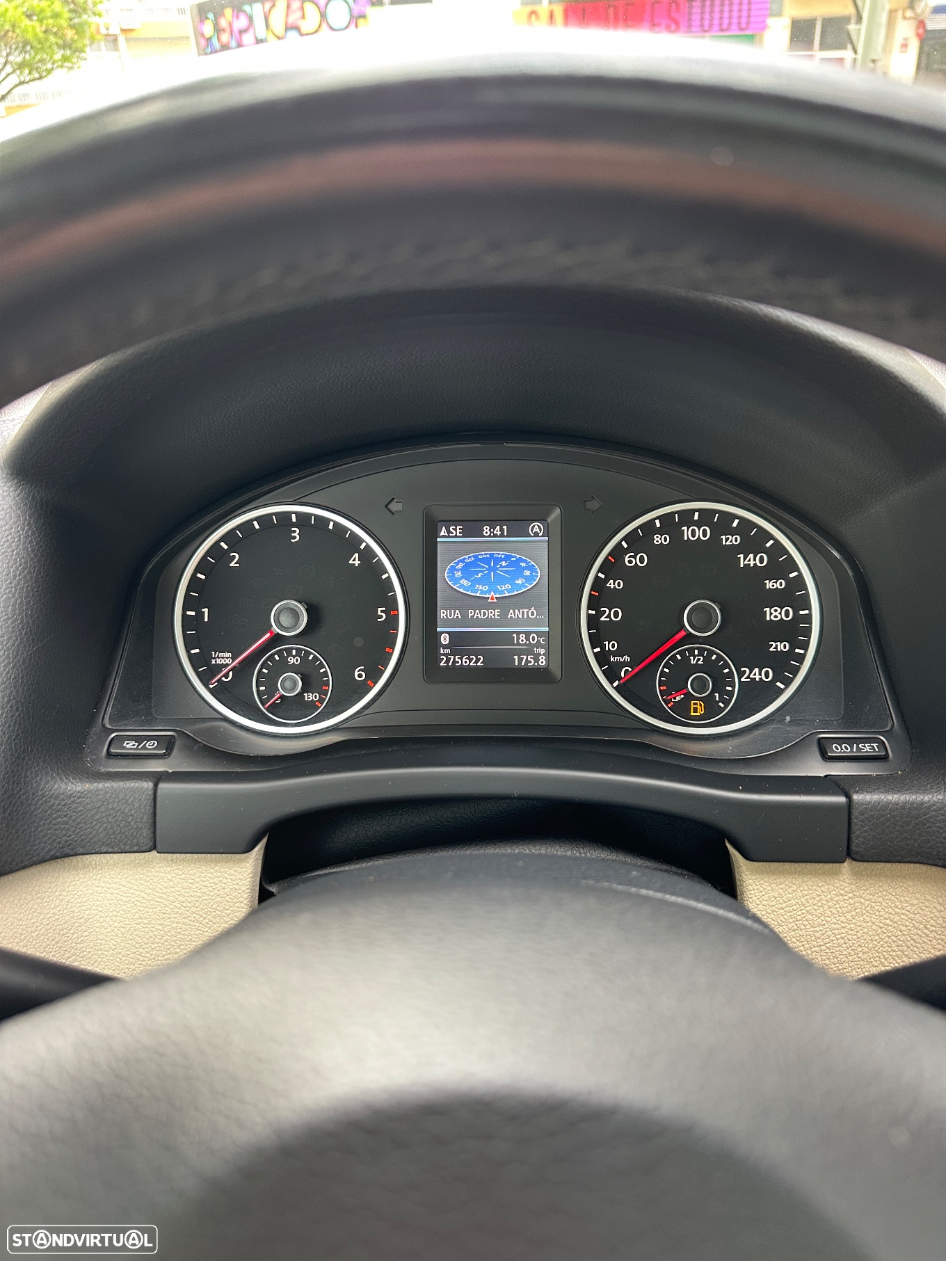 VW Tiguan 2.0 TDi Sport BlueMotion 4Motion DSG - 12