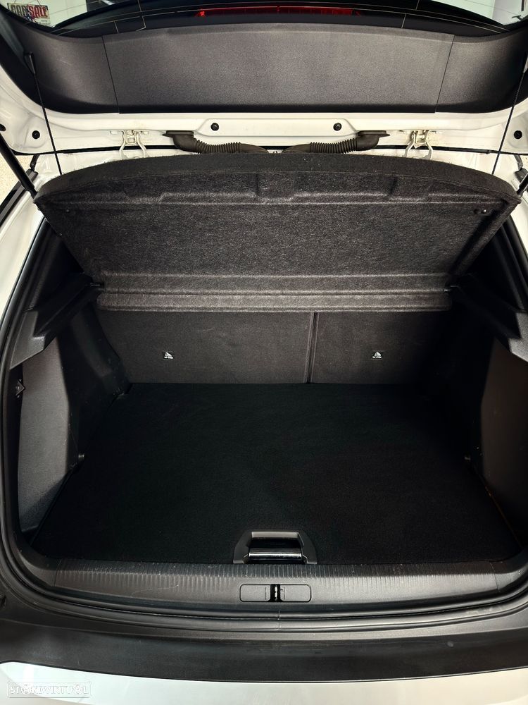 Peugeot 2008 PureTech 130 GT - 10