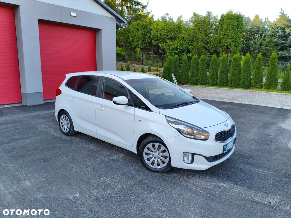 Kia Carens 1.7 CRDi L - 23
