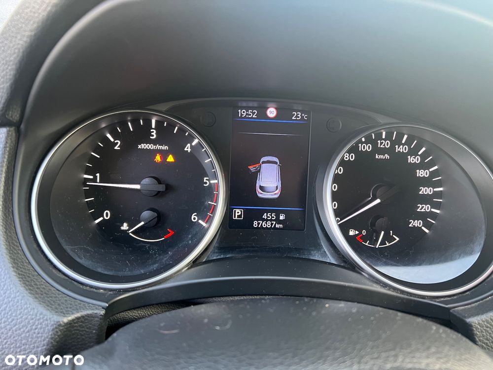 Nissan Qashqai 1.5 dCi DCT N-CONNECTA - 9