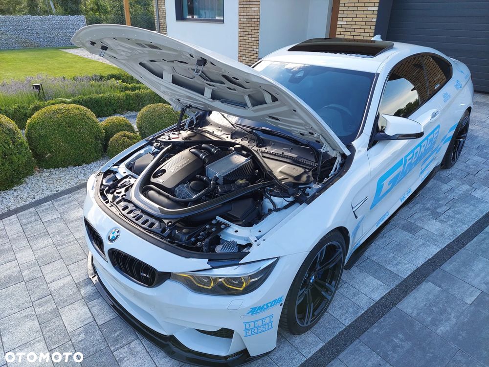 BMW M4 - 6