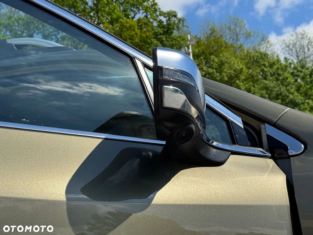 Subaru Outback 2.5i Platinum (EyeSight) Lineartronic - 19