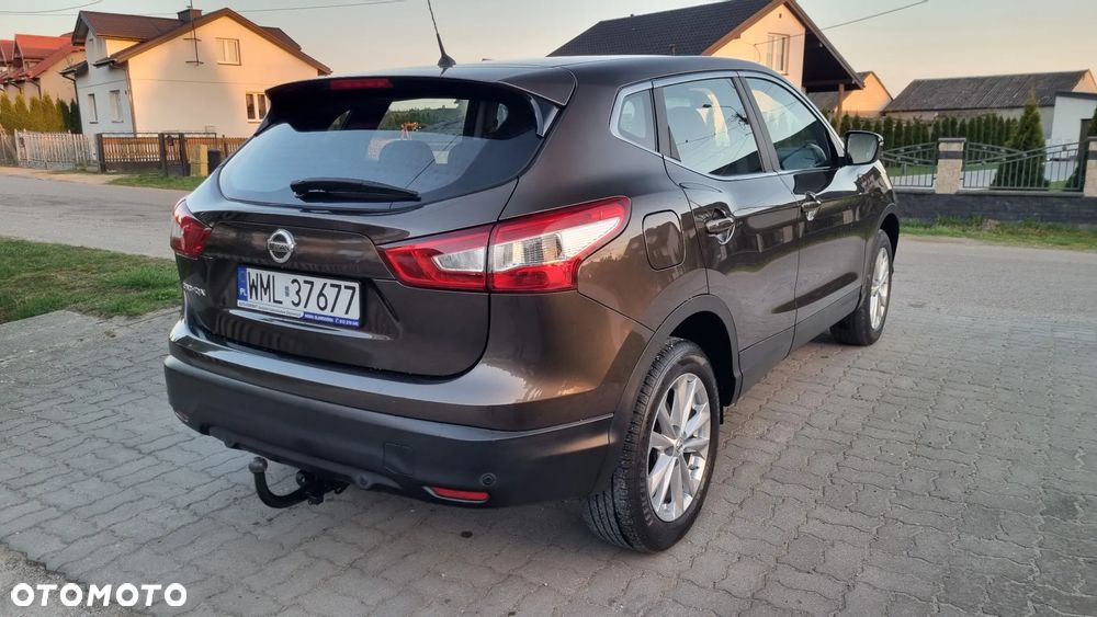 Nissan Qashqai 1.2 DIG-T N-Vision - 34