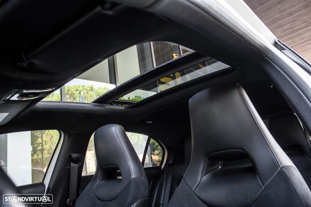 Mercedes-Benz A 180 d AMG Line Aut. - 34