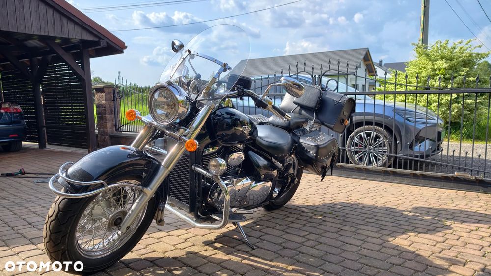 Suzuki Intruder - 4