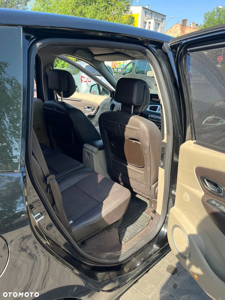 Renault Scenic - 10